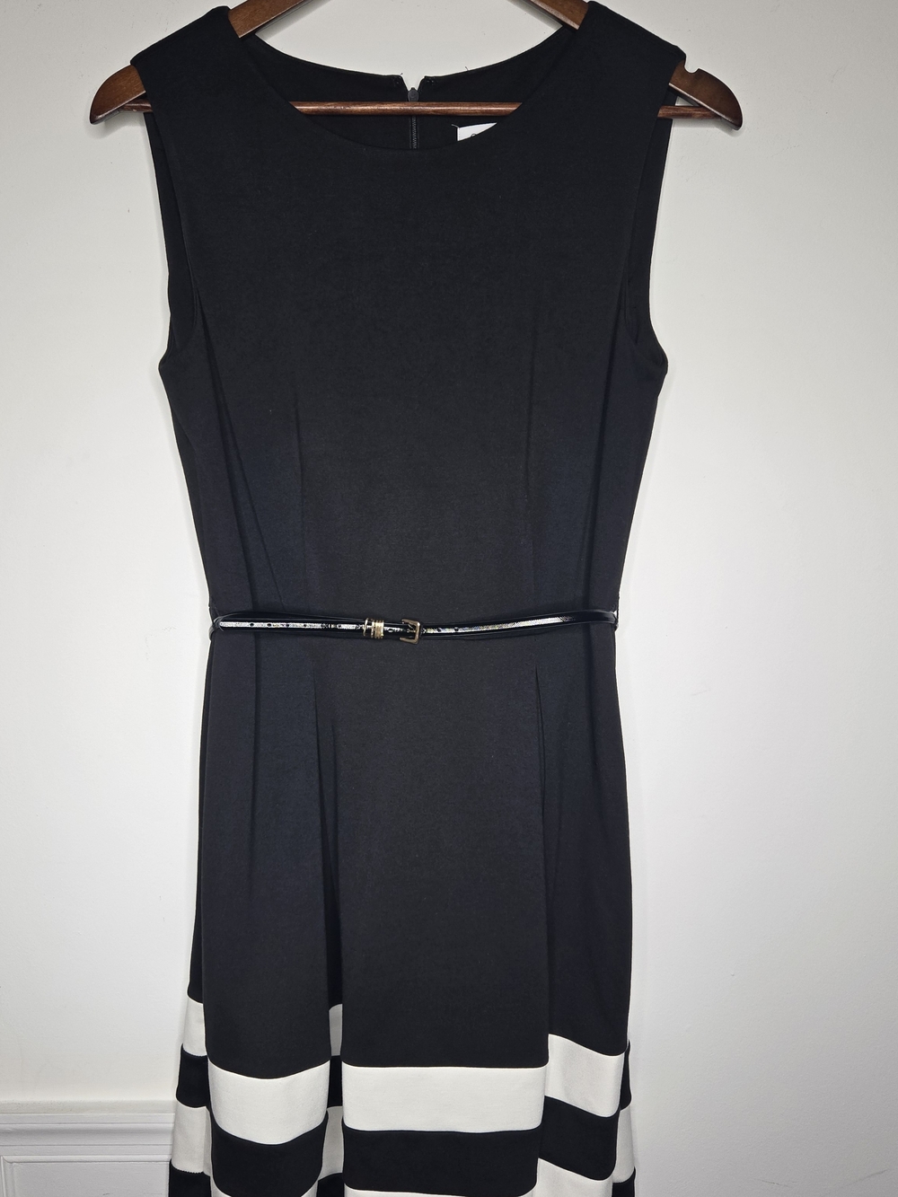 Calvin Klein Black White Striped Hem Belted Sleeveless Fit Flare Dress 6